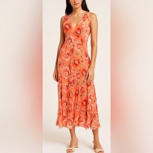 Gianni Bini Peach Silk Floral Kentucky Derby style Maxi Dress Size 2